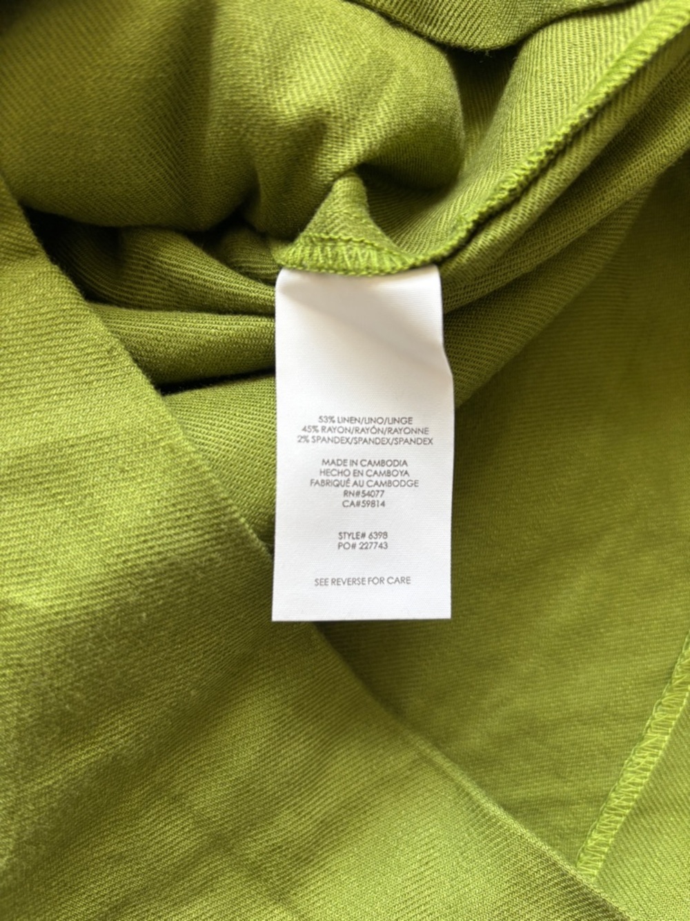 CAbi Traipse Shorts in Avocado Green Linen Blend - Picture 7 of 8